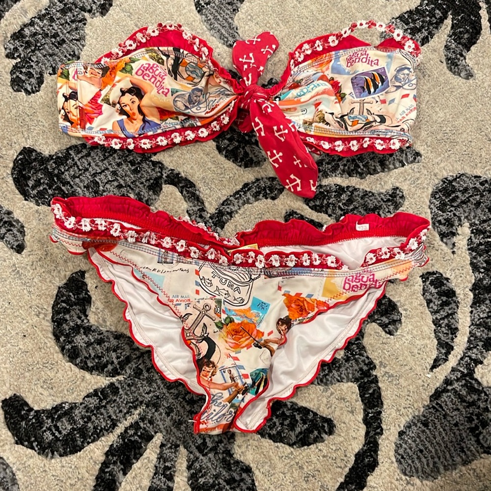 Agua Bendita bikini size medium